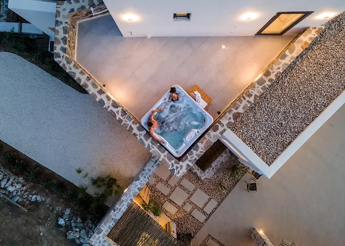 Anamnisis Villa Pláka